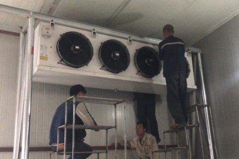 冷风机安装现场